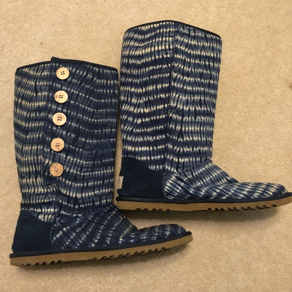 UGG Shoes - Blue and White Uggs Size 8